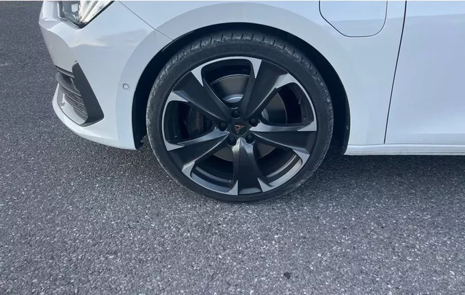 CUPRA LEON Sportstourer 1.4 e-HYBRID 245 ch DSG6 VZ photo 12 