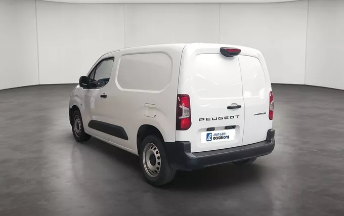 PEUGEOT PARTNER FOURGON M 1000 KG BLUEHDI 100 S&S BVM6 extérieur trois quart arrière gauche 946318