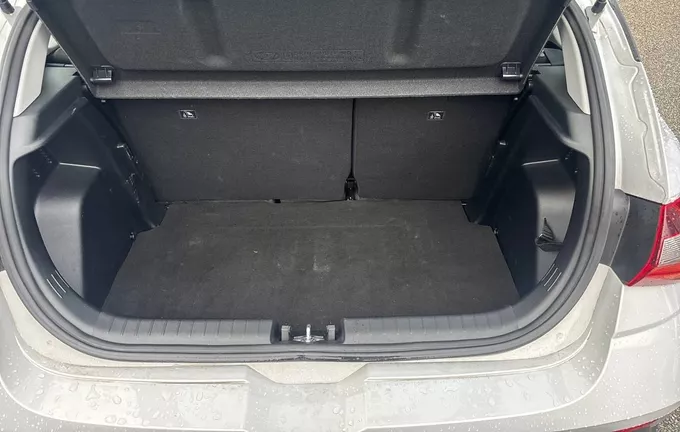 HYUNDAI I20 1.2 79 Initia photo 10 13399
