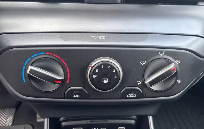 HYUNDAI I20 1.2 79 Initia photo 14 13399