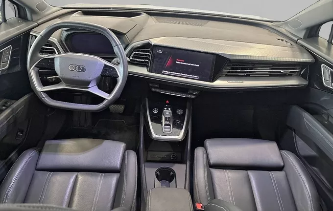AUDI Q4 E-TRON Sportback 50 299 ch 82 kWh quattro Design Luxe photo 18 2129171
