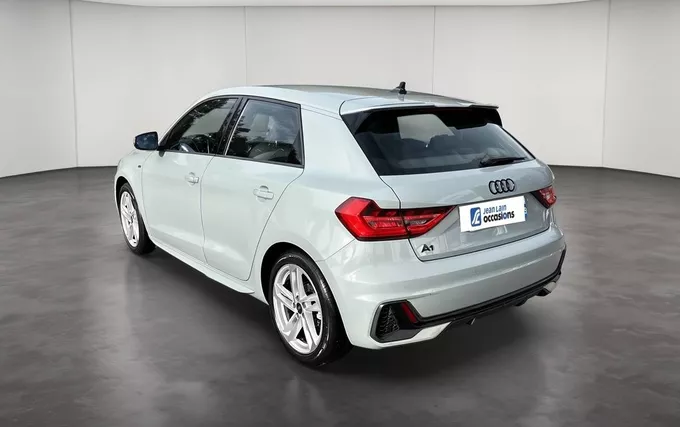 AUDI A1 Sportback 35 TFSI 150 ch S tronic 7 S Line extérieur trois quart arrière gauche 2132395