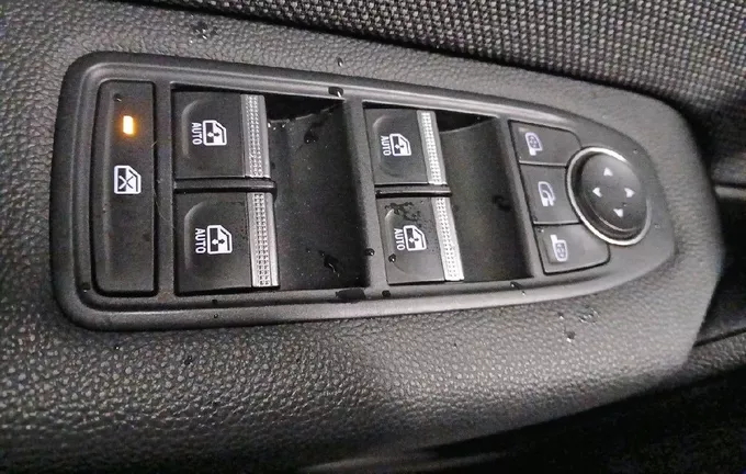 RENAULT CAPTUR TCe 90 ch Techno photo 20 944745