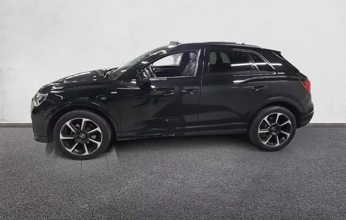 AUDI Q3 35 TFSI 150 ch S tronic 7 S line extérieur côté gauche 2130082