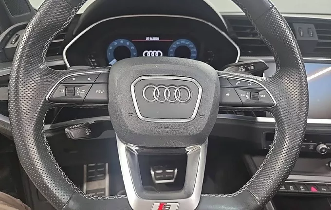 AUDI Q3 35 TFSI 150 ch S tronic 7 S line photo 12 2130082