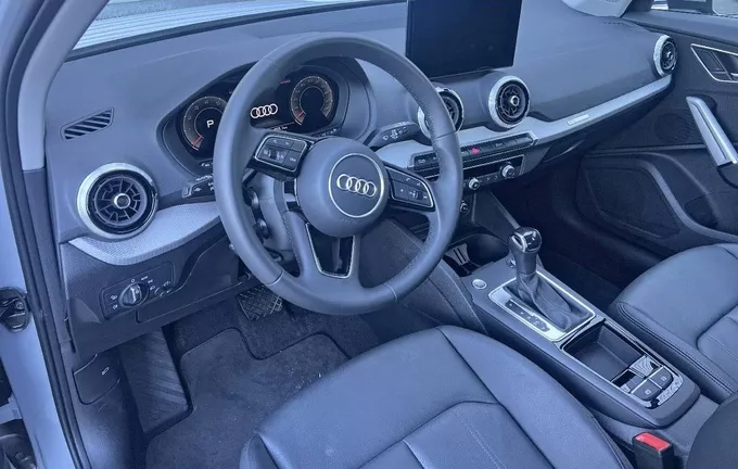 AUDI Q2 35 TFSI 150 S tronic 7 Design photo 11 2126015