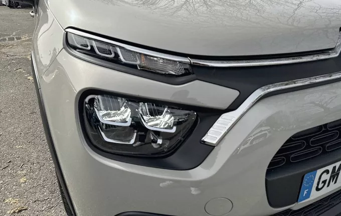 CITROEN C3 PureTech 110 S&S EAT6 Shine photo 16 945249