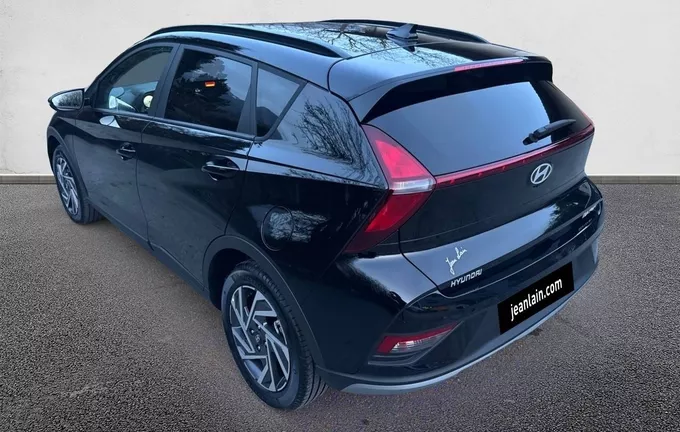 HYUNDAI BAYON 1.0 T-GDi 100 DCT-7 Intuitive extérieur trois quart arrière gauche 5863494