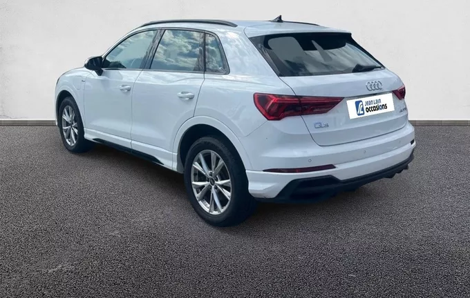 AUDI Q3 45 TFSIe 245 ch S tronic 6 S line extérieur trois quart arrière gauche 551129