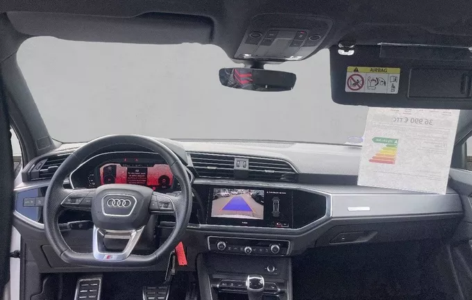 AUDI Q3 45 TFSIe 245 ch S tronic 6 S line photo 18 551129