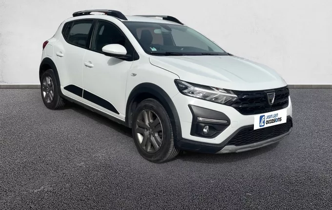 DACIA SANDERO TCe 90 Stepway Expression extérieur trois quart avant droit 2125788