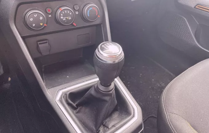 DACIA SANDERO TCe 90 Stepway Expression photo 13 2125788