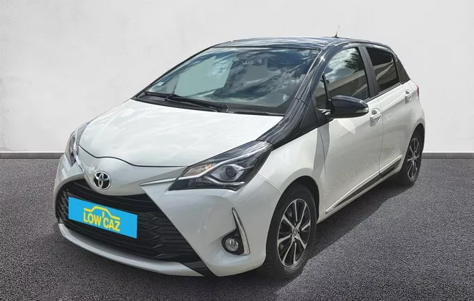 TOYOTA YARIS 110 VVT-i CVT Design extérieur trois quart avant gauche 1103250