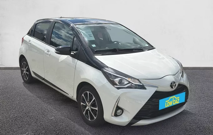 TOYOTA YARIS 110 VVT-i CVT Design extérieur trois quart avant droit 1103250