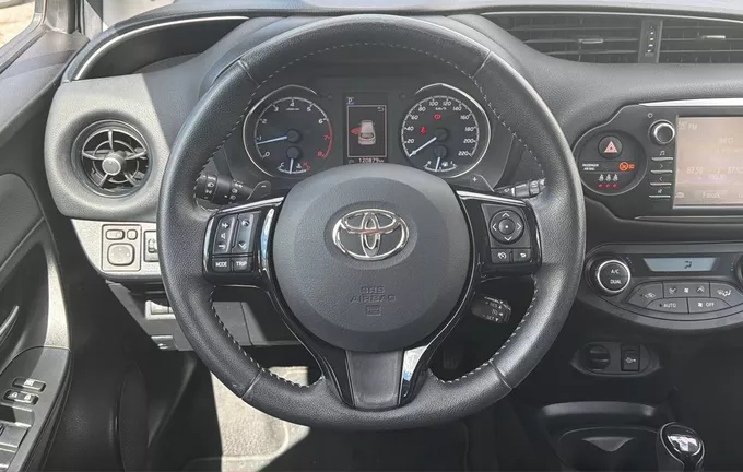 TOYOTA YARIS 110 VVT-i CVT Design photo 12 1103250
