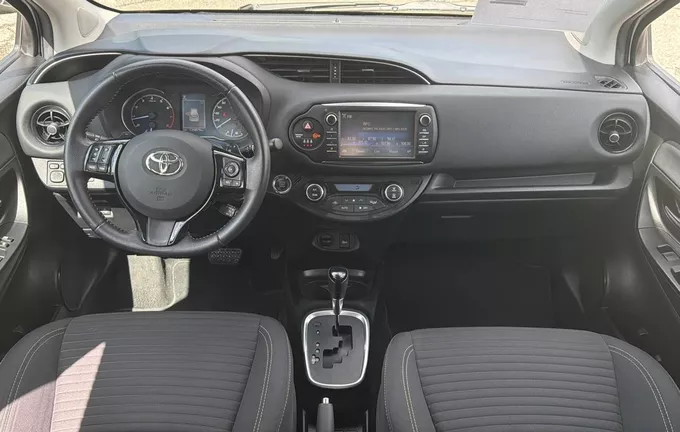 TOYOTA YARIS 110 VVT-i CVT Design photo 18 1103250