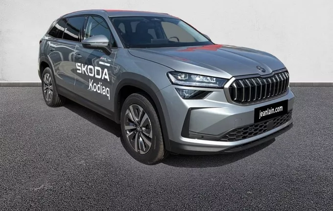 SKODA KODIAQ 1.5 TSI 204 ch PHEV DSG6 5pl Selection extérieur trois quart avant droit 1225