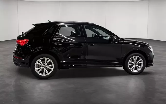 AUDI Q3 45 TFSIe 245 ch S tronic 6 S line extérieur côté droit 2132315