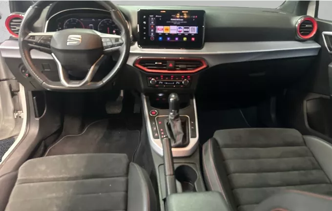SEAT ARONA 1.0 TSI 110 ch Start/Stop DSG7 FR extérieur trois quart avant droit 2126773