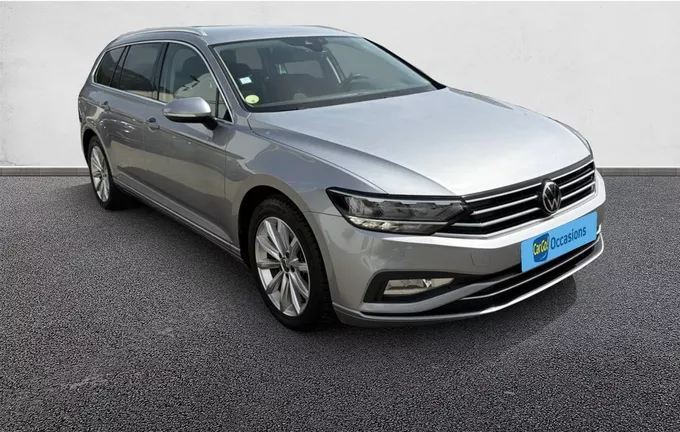VOLKSWAGEN PASSAT SW 2.0 TDI EVO SCR 122 DSG7 photo 10 213454