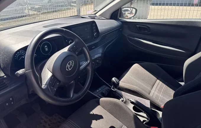 HYUNDAI BAYON 1.0 T-GDi 100 Hybrid 48V Initia photo 11 13926