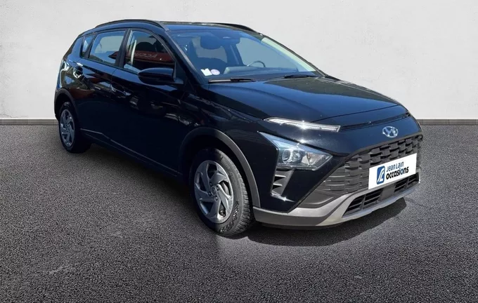 HYUNDAI BAYON 1.0 T-GDi 100 Hybrid 48V Initia extérieur trois quart avant droit 13926