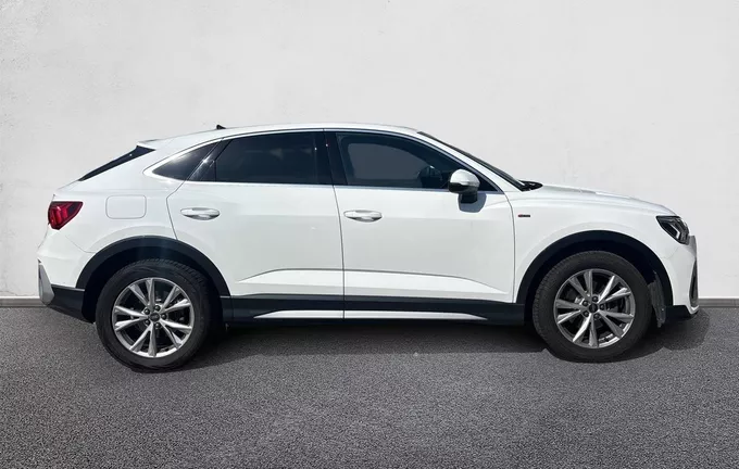 AUDI Q3 Sportback 35 TDI 150 ch S tronic 7 S line extérieur côté droit 2129952