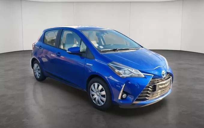 TOYOTA YARIS Hybride 100h Dynamic extérieur trois quart avant droit 1103990