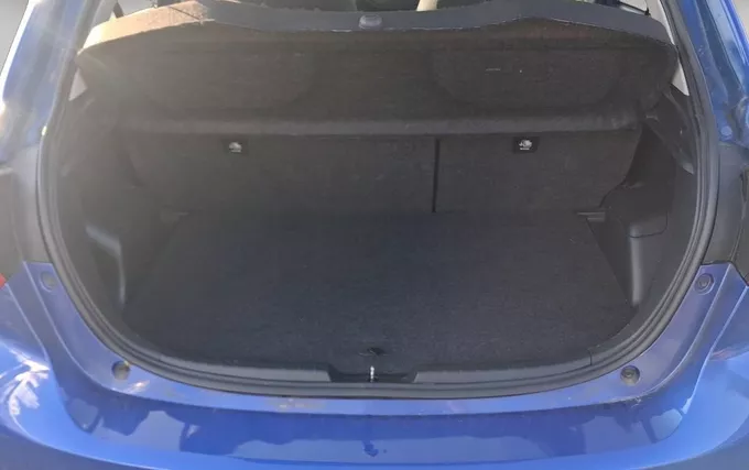 TOYOTA YARIS Hybride 100h Dynamic photo 10 1103990