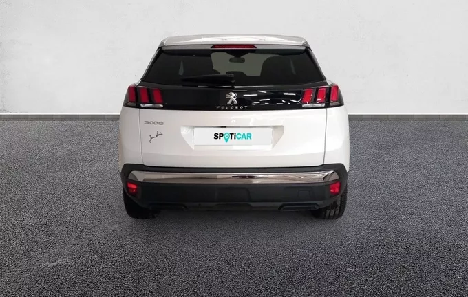 PEUGEOT 3008 PureTech 130ch S&S BVM6 Allure Pack extérieur trois quart arrière droit 2125355