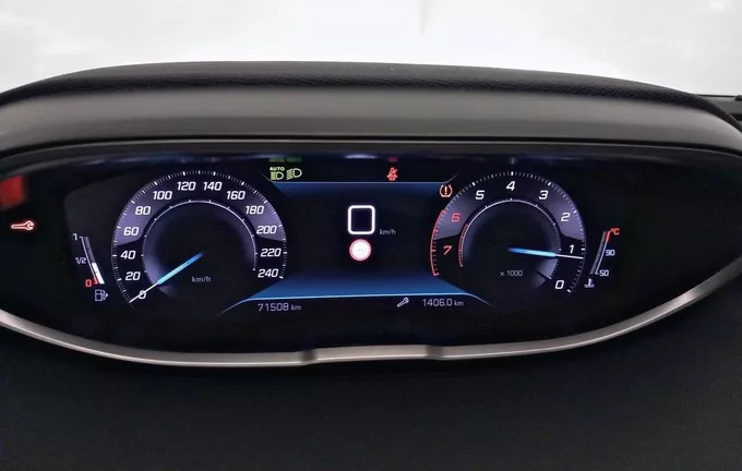 PEUGEOT 3008 PureTech 130ch S&S BVM6 Allure Pack photo 10 2125355