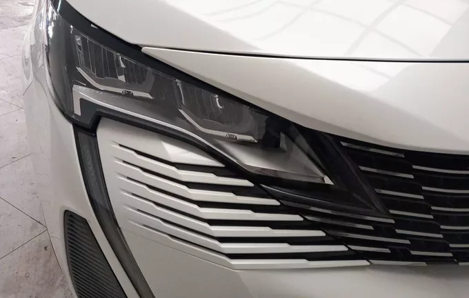 PEUGEOT 3008 PureTech 130ch S&S BVM6 Allure Pack photo 16 2125355
