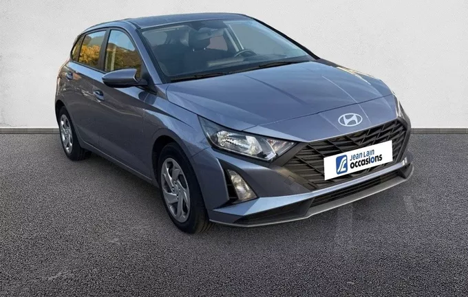 HYUNDAI I20 1.2 79 Initia extérieur trois quart avant droit 13413