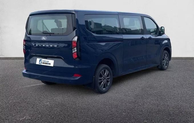 FORD TOURNEO Custom 320 L2H1 2.0 EcoBlue 150 ch Titanium extérieur trois quart arrière droit 106301