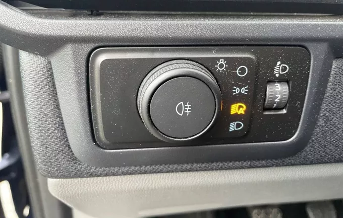 FORD TOURNEO Custom 320 L2H1 2.0 EcoBlue 150 ch Titanium photo 21 106301