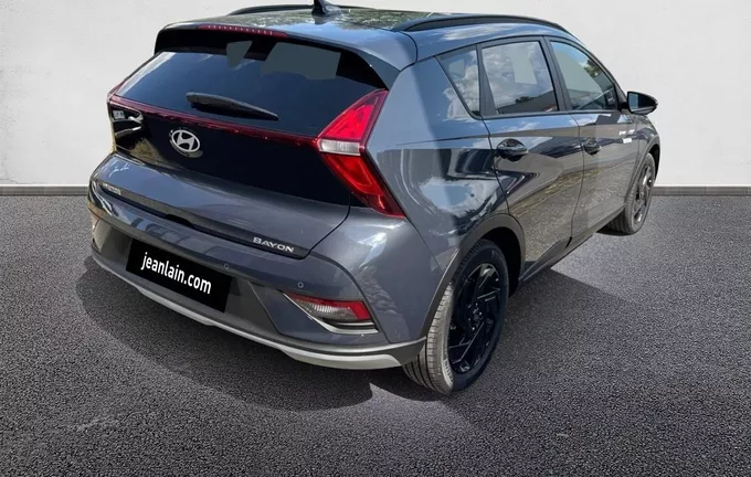 HYUNDAI BAYON 1.0 T-GDi 90 DCT-7 Ultime Edition extérieur trois quart arrière droit 6070686