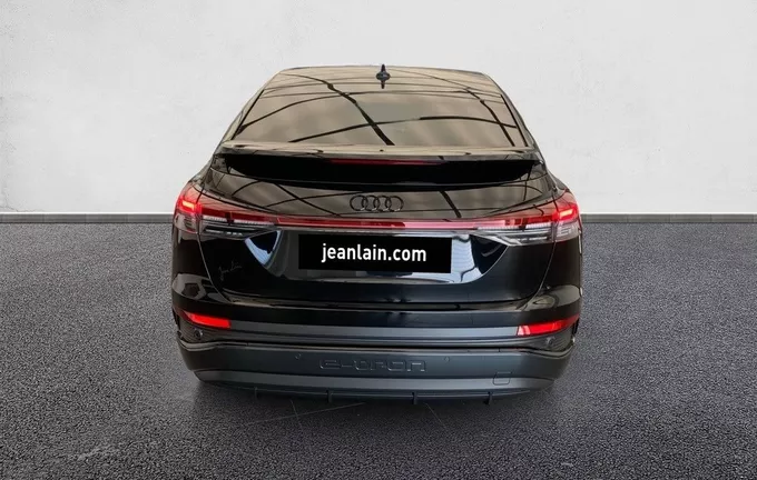 AUDI Q4 E-TRON Sportback 45 285 ch 82 kWh extérieur arrière 9576