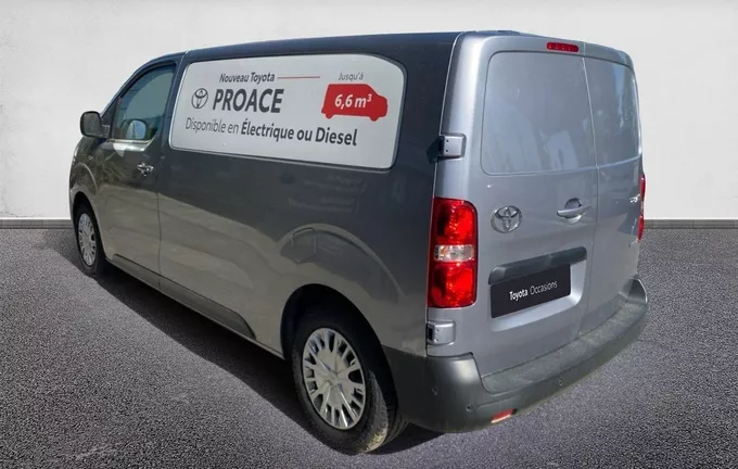 TOYOTA PROACE ELECTRIQUE FOURGON PROACE ELECTRIC MEDIUM 75KWH START extérieur trois quart arrière gauche 838387