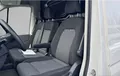 Miniature VOLKSWAGEN UTILITAIRES CRAFTER VAN 35 L4H3 2.0 TDI 140 CH BVA BUSINESS extérieur trois quart arrière droit 106068