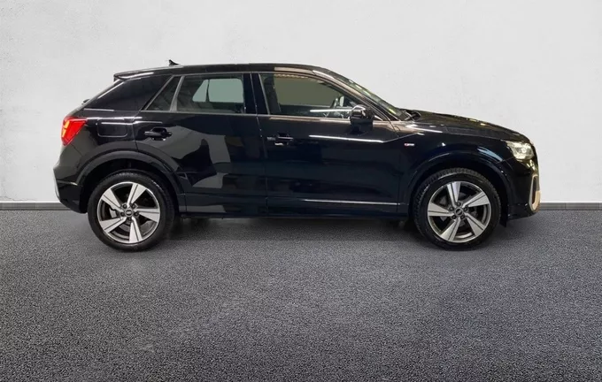 AUDI Q2 30 TDI 116 S tronic 7 Advanced extérieur côté droit 2127759