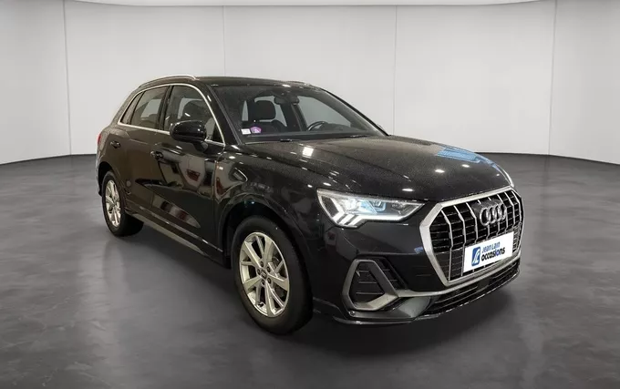 AUDI Q3 35 TFSI 150 ch S tronic 7 extérieur trois quart avant droit 2132607
