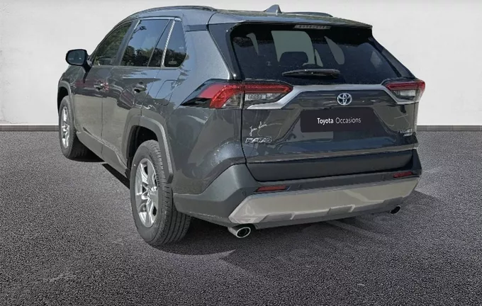 TOYOTA RAV4 Hybride Pro 222 ch AWD-i Dynamic Business + "Beyond Zero Academy" extérieur trois quart arrière gauche 