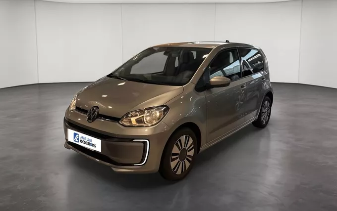 VOLKSWAGEN E-UP! e-UP Electrique extérieur trois quart avant gauche 2132018