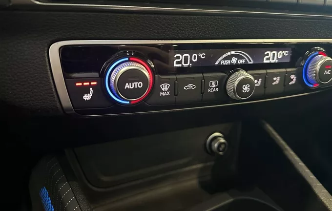 AUDI Q2 35 TDI 150 S tronic 7 S line photo 19 2130976