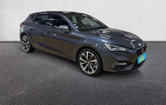 SEAT LEON e-Hybrid 204 ch DSG6 FR extérieur trois quart avant droit 213142