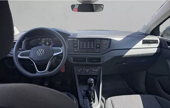 VOLKSWAGEN TAIGO 1.0 TSI 95 BVM5 extérieur trois quart avant droit 2130578