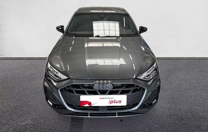 AUDI A3 Berline TFSI Mild Hybrid 150 S tronic 7 S line extérieur avant 2132542
