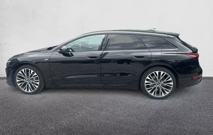 AUDI A6 E-TRON Avant Performance S line extérieur côté gauche 2130940