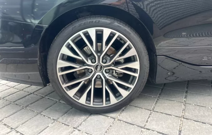 AUDI A6 E-TRON Avant Performance S line photo 9 2130940