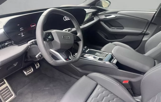 AUDI A6 E-TRON Avant Performance S line photo 11 2130940